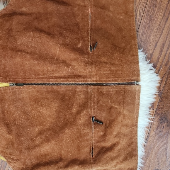 Paragraff Brown Leather Yellow Satin Lined Zip Front Vest - Picture 4 of 4